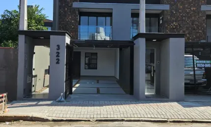 Casa com 2 quartos à venda na Rua Henrique Max Baggenstoss, 322, Saguaçu, Joinville