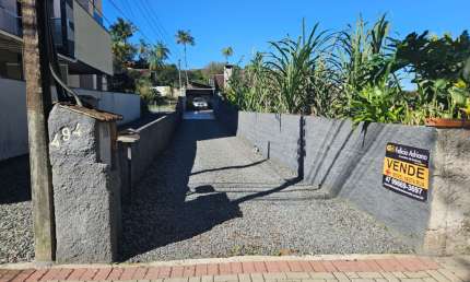 Casa com 3 quartos à venda na Rua Iguaçu, 474, Santo Antônio, Joinville