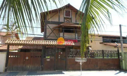 Casa com 3 dormitórios à venda, 254 m² por r$ 800.000 - itaipu - niterói/rj