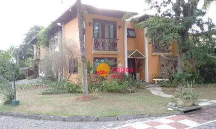 Casa com 4 dormitórios à venda, 300 m² por R$ 3.700.000,00 - Itaipu - Niterói/RJ