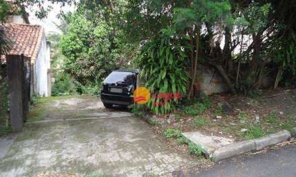 Terreno à venda, 360 m² por R$ 475.000,00 - Piratininga - Niterói/RJ