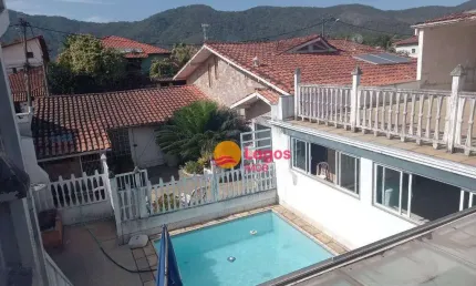 Casa com 7 dormitórios à venda, 360 m² por R$ 850.000,00 - Itaipu - Niterói/RJ