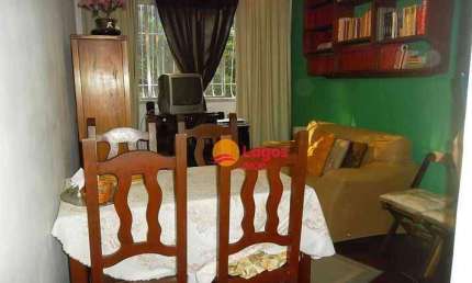 Apartamento com 2 dormitórios à venda, 58 m² por R$ 260.000,00 - Santa Rosa - Niterói/RJ