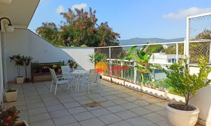 Cobertura Linear com 3 dormitórios à venda, 216 m² por R$ 1.300.000 - Itaipu - Niterói/RJ