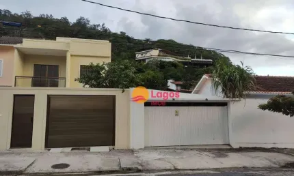 Casa com 4 quartos por R$ 1.500.000 - São Francisco /RJ