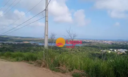 Terreno à venda na Rua Trinta e Dois, 79, Cajueiros (Itaipuaçu), Maricá