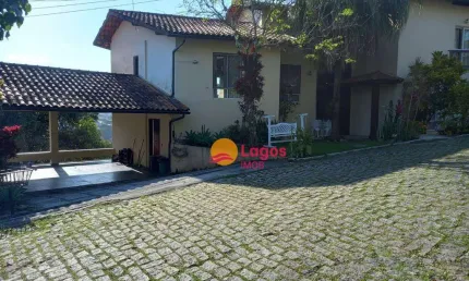 Casa com 5 dormitórios à venda, 322 m² por R$ 1.300.000,00 - Pendotiba - Niterói/RJ