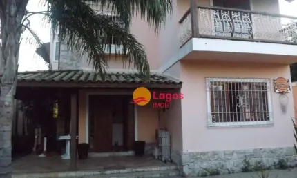 Casa com 4 dormitórios à venda, 183 m² por R$ 1.000.000,00 - Itaipu - Niterói/RJ