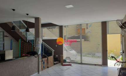 Casa à venda, 220 m² por R$ 219.999,00 - Coelho - São Gonçalo/RJ