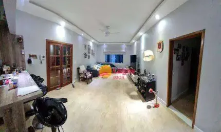 Casa à venda por R$ 800.000,00 - Santa Rosa - Niterói/RJ