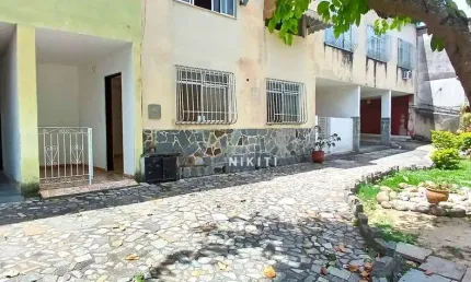 Casa com 2 quartos à venda, 60 m² por R$ 140.000 - Cubango - Niterói/RJ