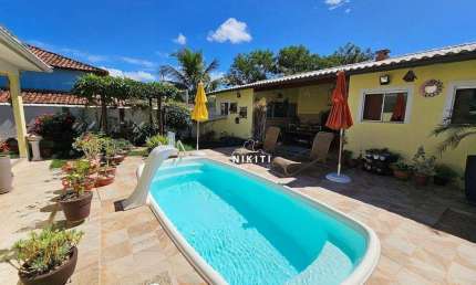 Casa com 3 dormitórios à venda, 157 m² por R$ 650.000,00 - Caxito - Maricá/RJ