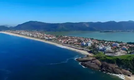 Cobertura com 3 dormitórios à venda, 211 m² por R$ 2.100.000,00 - Piratininga - Niterói/RJ