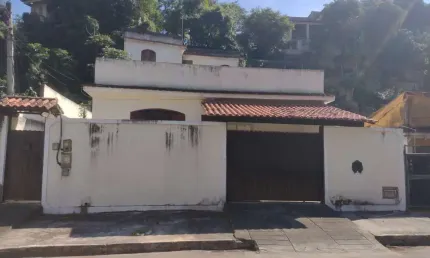 Casa com 2 dormitórios à venda, 135 m² por r$ 450.000,00 - santa bárbara - niterói/rj