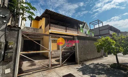Casa com 3 dormitórios à venda por R$ 1.600.000,00 - Centro - Niterói/RJ