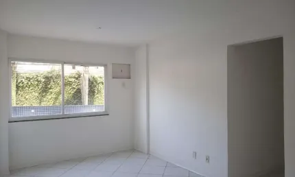Apartamento com 2 dormitórios à venda, 58 m² por R$ 216.000,00 - Santa Bárbara - Niterói/RJ