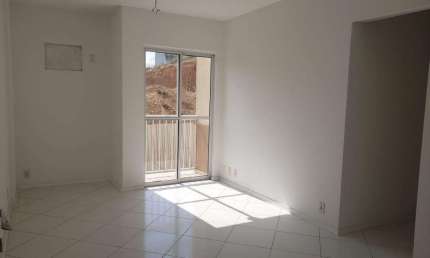 Apartamento com 2 dormitórios à venda, 63 m² por R$ 216.000,00 - Santa Bárbara - Niterói/RJ