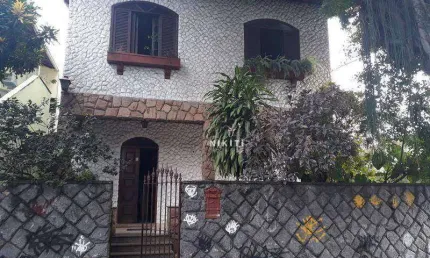 Casa com 4 dormitórios à venda, 140 m² por R$ 800.000,00 - Fonseca - Niterói/RJ