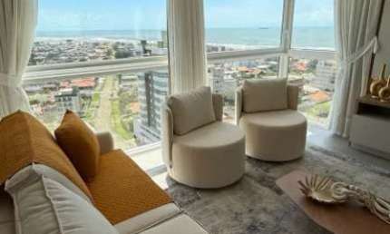 APARTAMENTO MOBILIADO E DECORADO COM VISTA PARA O MAR EM TRAMANDAÍ