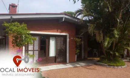 CASA COM 4 APARTAMENTOS PRÓXIMO AO BRAÇO MORTO EM IMBÉ
