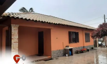 IMÓVEL EM LOCALIZAÇÃO PRIVILEGIADA, NA ÁREA NOBRE DA CIDADE, COM USO TANTO RESIDENCIAL QUANTO COMERCIAL.