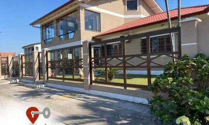 EXCELENTE CASA, 5 DORM. (2 SUÍTES), NO BAIRRO INDIANÓPOLIS, TRAMANDAÍ-RS