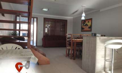 DUPLEX 3 DORMITÓRIOS SENDO 1 SUÍTE, AO LADO DA AV. PROTÁSIO ALVES