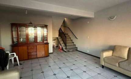 Sobrado com 3 dormitórios para alugar, 180 m² por R$ 3.620,00/mês - Centro - Diadema/SP