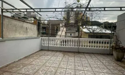 Sobrado com 4 dormitórios para alugar, 300 m² por R$ 5.200/mês - Jardim Diadema - Diadema/SP