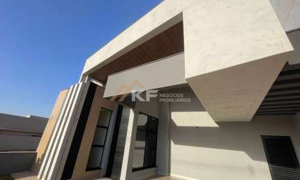 Casa nova á venda em Condomínio Quinta da Mata  com 3 Suítes e piscina