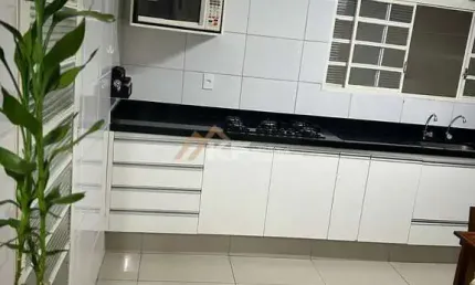 Casa com Suíte e Área Gourmet Jardim Castelo Branco - Ribeirão Preto / SP
