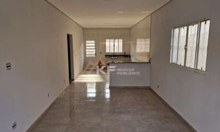Casa à venda 3 dormitórios Jardim Aliança - Cravinhos/SP