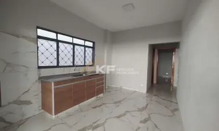 Casa  à Venda com 3 Dormitórios no bairro Jardim Oreste Lopes de Camargo - Ribeirão Preto / SP