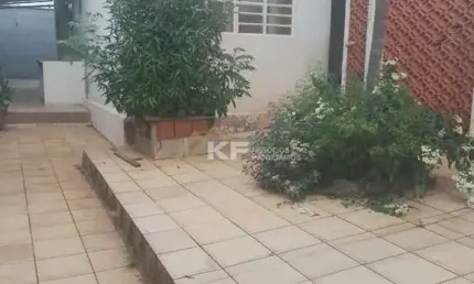 Casa à Venda no Jardim Castelo Branco- Ribeirão Preto / SP
