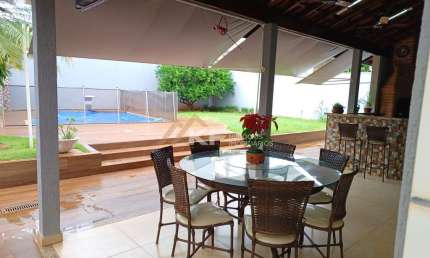 Casa Sobrado à Venda no Riberânia - Ribeirão Preto / SP