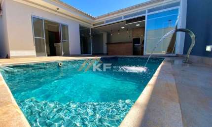 Casa à venda Condomínio San Remo - Reformada e com piscina, no bairro Recreio das Acácias- Ribeirão Preto/ SP