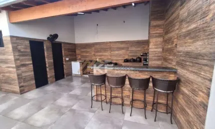 Casa reformada com 3 Quartos - 1 Suíte com Closet -  Área Gourmet á venda no Jardim Zara