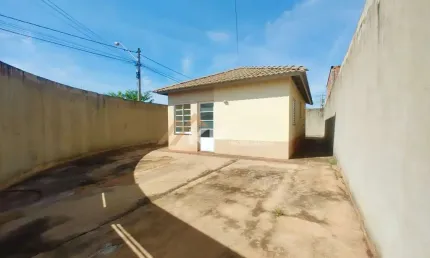 Casa de Esquina  Bairro Jardim Cristo Redentor, Ribeirão Preto/SP