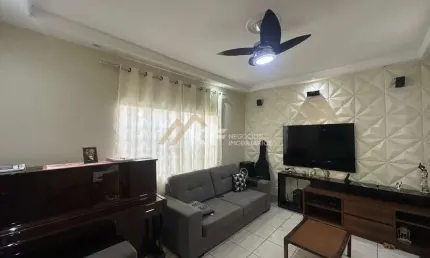 Casa a Venda com 4 Quartos e 2 Vagas de Garagem - Alexandre Balbo- Ribeirão Preto-SP