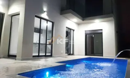Casa em Condomínio á Venda em Ribeirão Preto - vila do golf - SP
