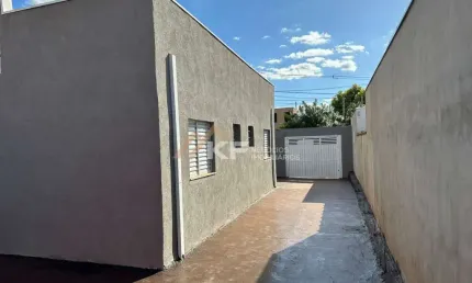 Casa com 2 quartos à venda no Jardim Aliança, Cravinhos 