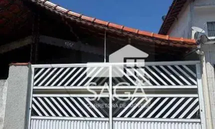 Casa com 2 dormitórios à venda, 71 m² por R$ 399.000,00 - Maracanã - Praia Grande/SP