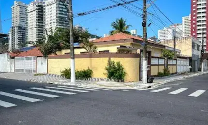 Casa com 2 dormitórios à venda, 95 m² por R$ 690.000,00 - Canto do Forte - Praia Grande/SP