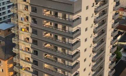 Apartamento no Canto do Forte- 2 e 3 dormitórios Churrasqueira a carvão e Vaga Privativa