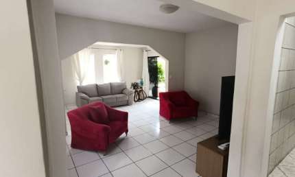 Casa com 4 dormitórios à venda, 158 m² por R$ 790.000,00 - Sam Remo - Volta Redonda/RJ