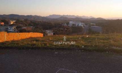 Terreno à venda, 288 m² por R$ 79.000,00 - Roma - Volta Redonda/RJ