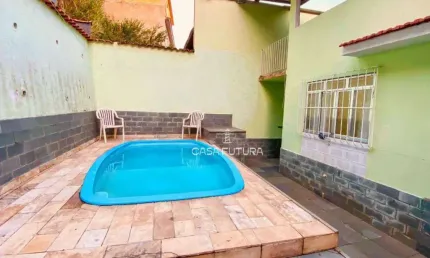 Casa com 3 dormitórios à venda, 224 m² por R$ 750.000,00 - Conforto - Volta Redonda/RJ