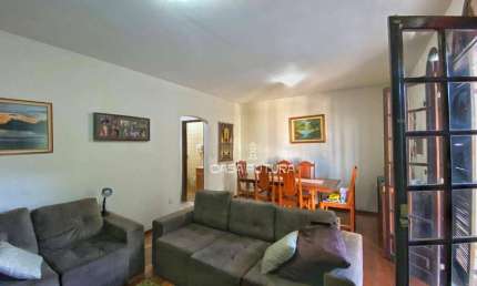 Casa com 3 dormitórios à venda, 212 m² por R$ 840.000,00 - Jardim Amália - Volta Redonda/RJ