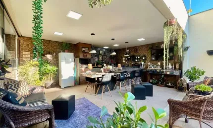 Casa à venda, 190 m² por R$ 1.300.000,00 - Vale da Colina - Volta Redonda/RJ