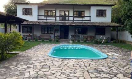 Sítio com 7 dormitórios à venda, 1000 m² por R$ 850.000 - Vale dos Pinheiros - Pinheiral/RJ